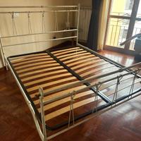 Letto in ferro battuto bianco con Rete