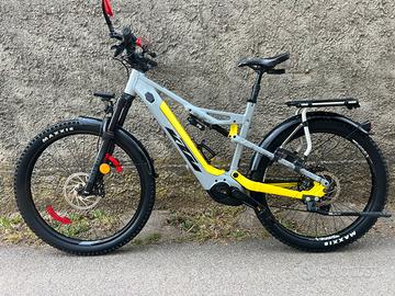 Bici elettrica e bike ktm 7972