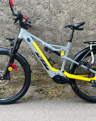 Bici elettrica e bike ktm 7972