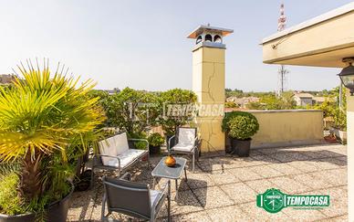 DUPLEX CON LASTRICO SOLARE!