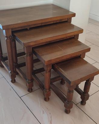 Set 4 tavolini a scomparsa in stile rustico