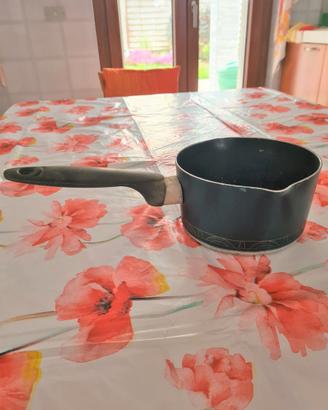 Pentolino per cucina diametro 16 centimetri