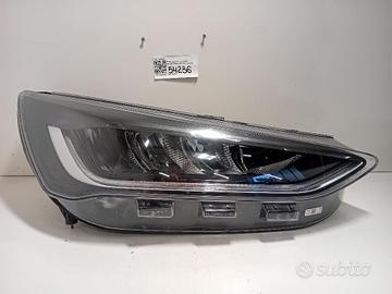 FARO ANTERIORE DESTRO FORD Focus Berlina 7Â° Serie