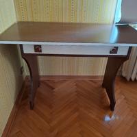 Scrivania 