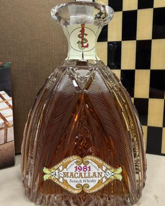 Macallan 1981 decanter by Luxury Spirit Company