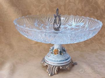 Centro tavola - Alzata in cristallo e porcellana