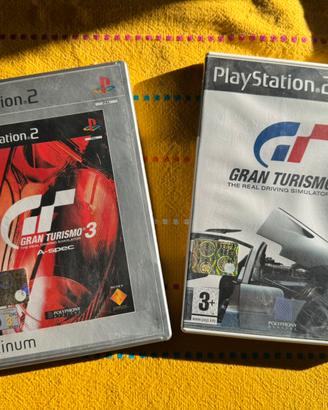 Per Play Station 2, 13 giochi originali.