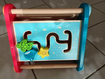 Giocattolo in legno Hape