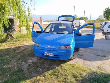 Fiat Punto 1.2 Benzina - Neopatentati