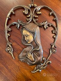 Capezzale scultura in ottone della Madonna