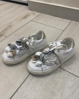Scarpe bimba basse n.30 marca Morelli