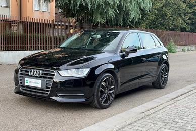 AUDI A3 1.6 TDI clean diesel Ambiente