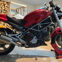 Ducati monster 900s