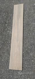 pavimento in gres porcellanato effetto legno 20x75