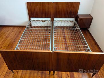 Letti Singoli in Legno Lucido con Reti - Anni 60