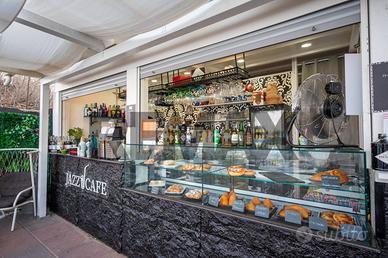 Attività  Commerciale - Sant'Alessio Siculo