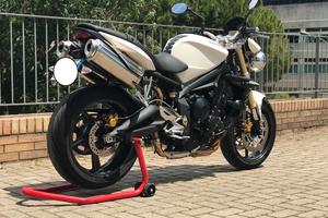 Triumph Street Triple (675cc, 78 kW)