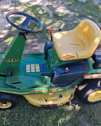 trattorino tagliaerba john deere gx85 sbielato 