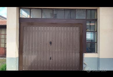 Portone Garage Basculante colore marrone