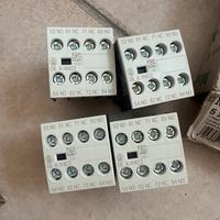 Moeller contatto ausiliario