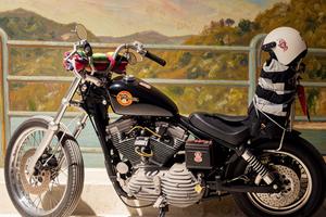 Harley Davidson chopper 1200