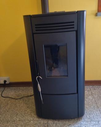 STUFA A PELLET NORDICA