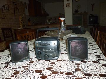 Radio cassette