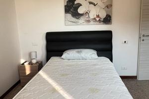 Stanza libera subito per una ragazza