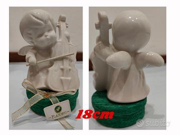 angelo con violoncello e angelo dipinto a mano