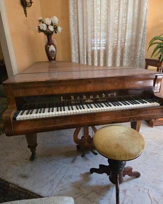 Pianoforte a coda lunga epoca 800