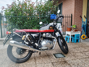 Royal enfield interseptor