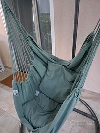 Sedia con cuscini per dondolo