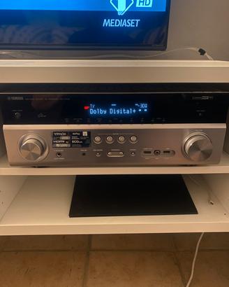 Yamaha Rxv 773