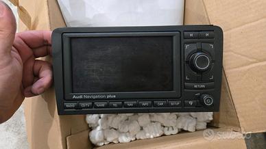 Navigatore stereo originale audi A3 8p RNS-E 192.