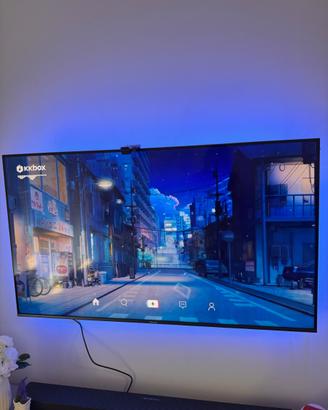 Smart TV Hisense 55\" + LED Ambientale