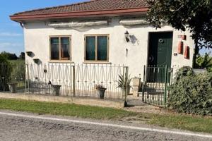 Villa singola Villanova Marchesana [A4689VRG]
