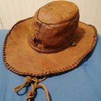 Cappello vera pelle originalissimo