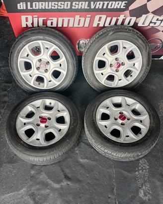 cerchi in lega con gomme per fiat panda 2015 da 15