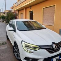 Renault Megane IV 1.5 BOSE Energy dCi 110 EDC