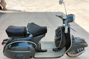 Piaggio Vespa Gt