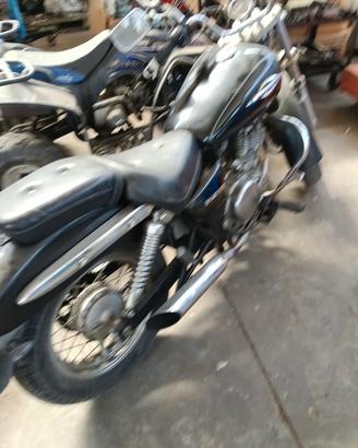 Moto marauder 250 del 2003
