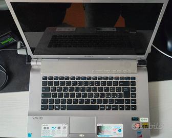 Sony Vaio 16.4" con Masterizzatore Blu-Ray