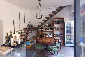 Attività / Licenza di 130 m² a Pietra Ligure