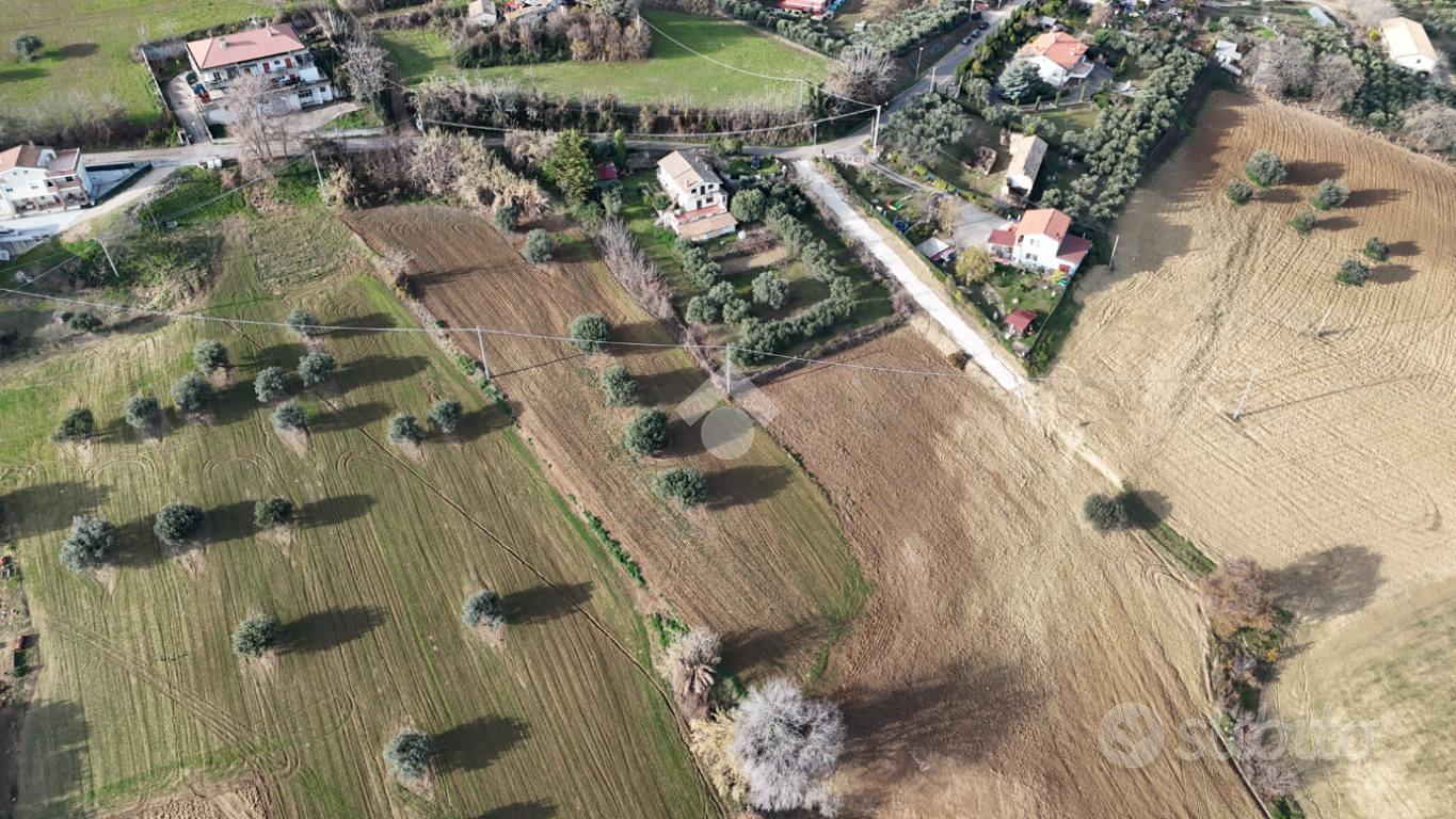 TER. AGRICOLO A ROSETO DEGLI ABRUZZI - Vista 4