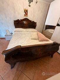 letto tavolo e sedie vintage 