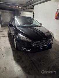 Ford focus Titanium 1.5 120 CV diesel