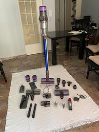 Dyson V11