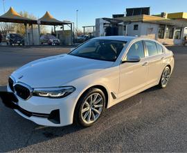 BMW Serie 5(G30/31/F90) - 2022