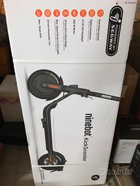 Monopattino elettrico NINEBOT SEGWAY F25E