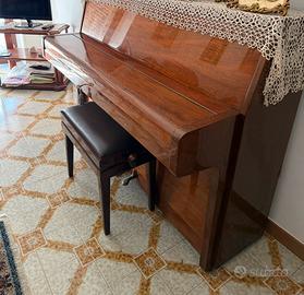 Pianoforte verticale Orugel